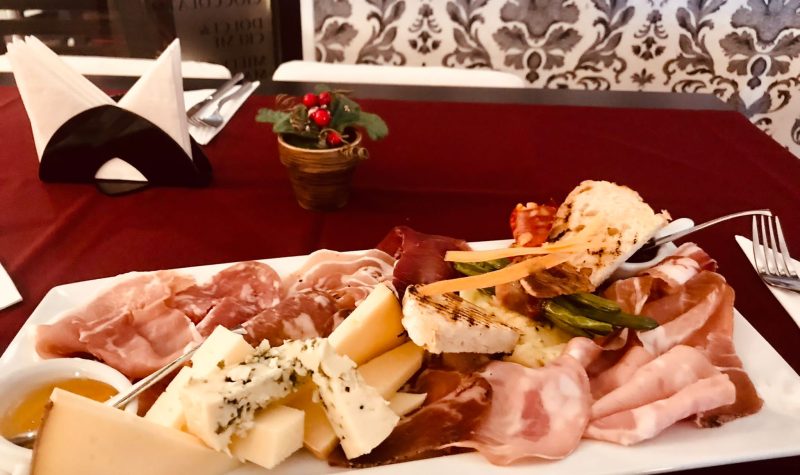 Salumi & Formaggi Medio with jams, harmony of sweetness. Salumi & Formaggi Medio with jams, harmony of sweetness.