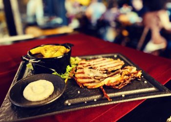 Porchetta di Ariccia, a thousand-year-old tradition with an amazing taste.