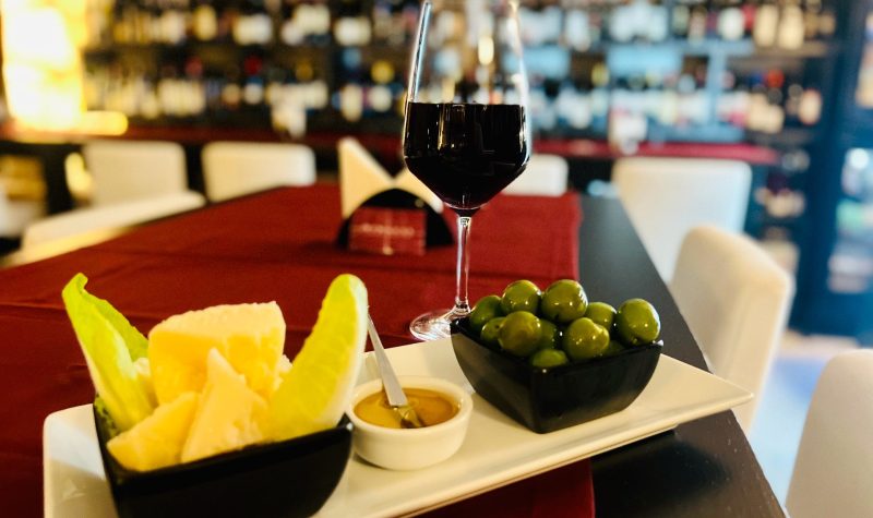 Green Olives & Grana Padano PDO & Honey, a trinomial of sweetness. Green Olives & Grana Padano PDO & Honey, a trinomial of sweetness.